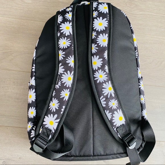 NWT Converse Go 2 Backpack - Picture 3 of 4